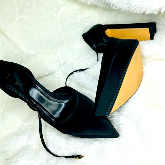 Brand New Zara Platform Heel.Size 40 - Picture 9 of 11